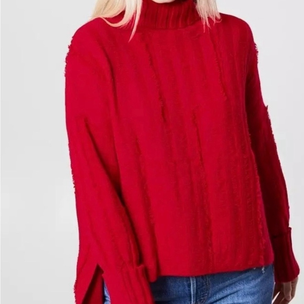 Gilli Women's Red Turtleneck Sweater